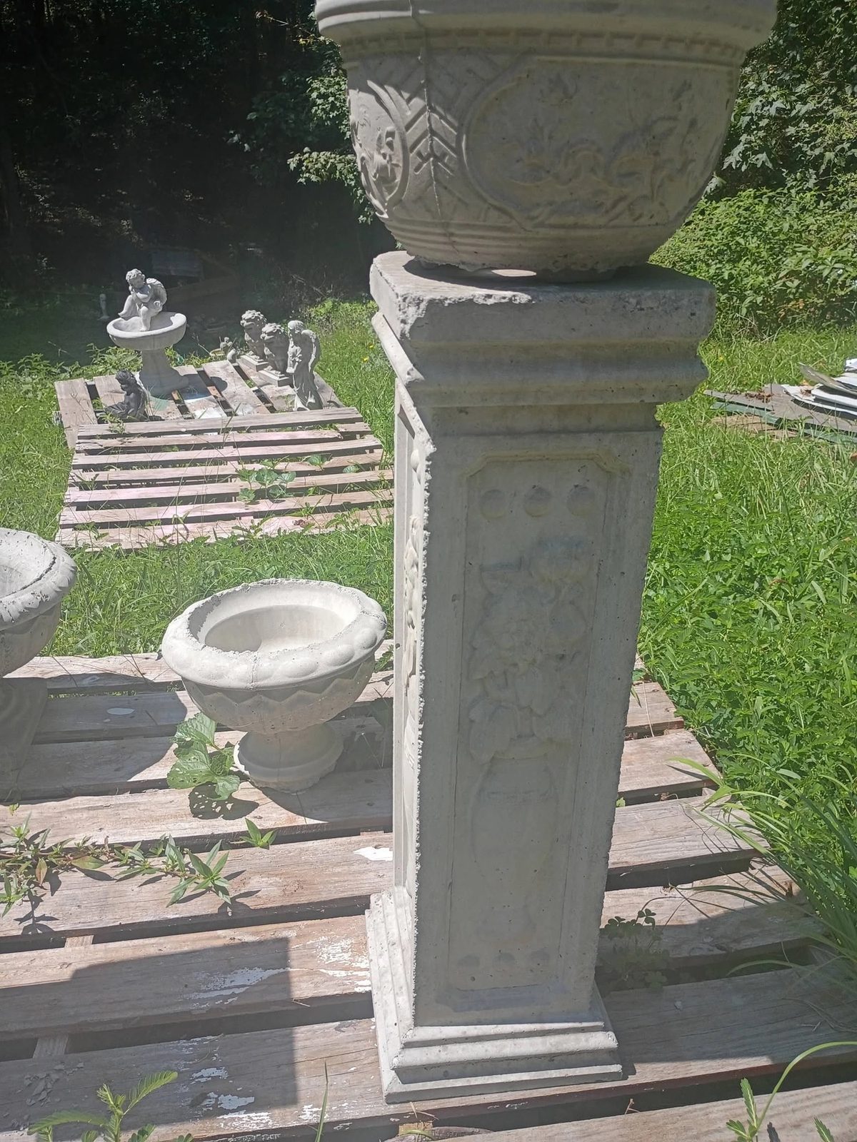 Bowl on Carved Pedestal alternate view