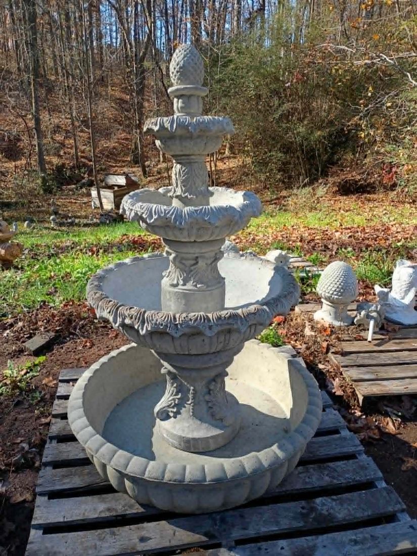 4-Tier Pineapple Fountain
